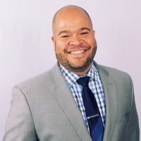 thumbnail_Arsenio - LinkedIn Photo
